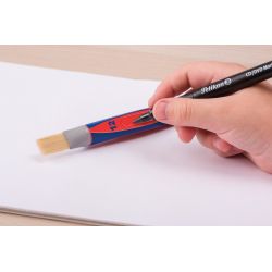 Pelikan griffix® Pinsel, 12er Borstenpinsel aus Synthetik, Rot Pelikan griffix® Pinsel, 12er Borstenpinsel aus Synthetik, Rot