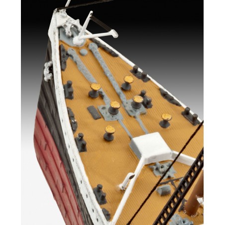 Revell - R.M.S. Titanic