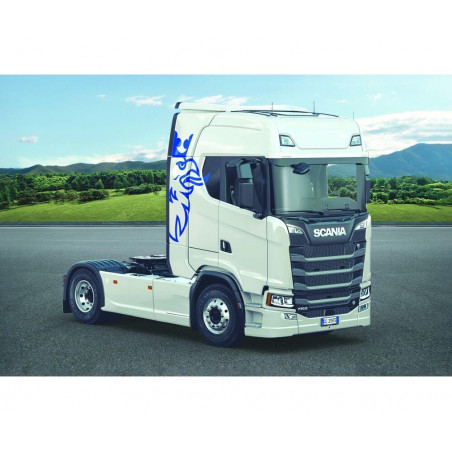 1:24 Scania 770 S V8 White C