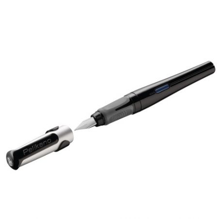 Schulfüller Pelikano Original P481L Schwarz 2024 Schulfüller Pelikano Original P481L Schwarz 2024