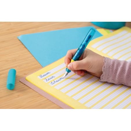 Schulfüller Pelikano Junior P68L Türkis 2024 in Faltschachte