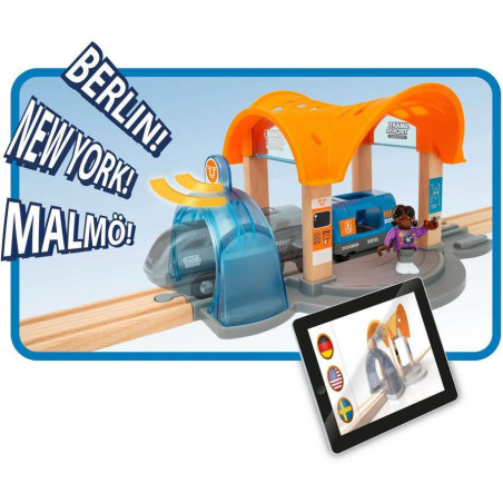 BRIO - Smart Tech Sound Bahnhof mit Action Tunnel