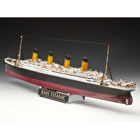 Revell - Geschenkset - 100 Jahre Titanic Revell - Geschenkset - 100 Jahre Titanic