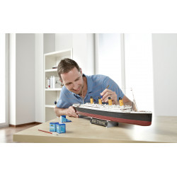Revell - Geschenkset - 100 Jahre Titanic Revell - Geschenkset - 100 Jahre Titanic