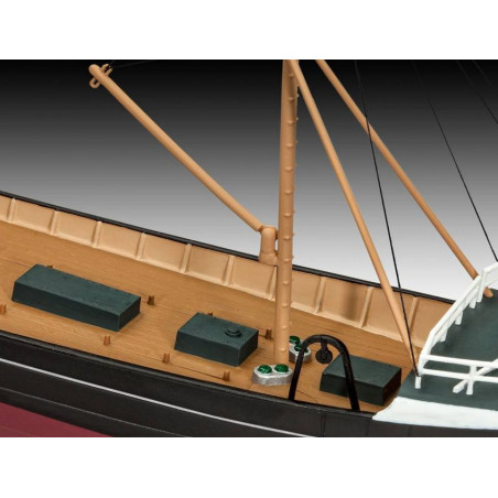 Revell - Northsea Fishing Trawler