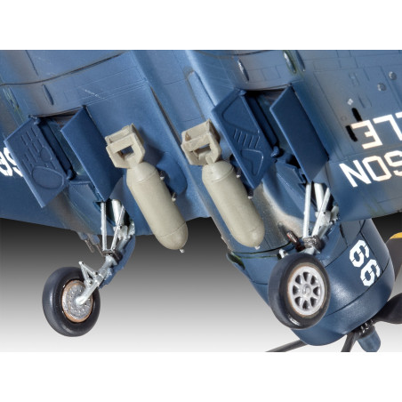 Revell - F4U-4 Corsair