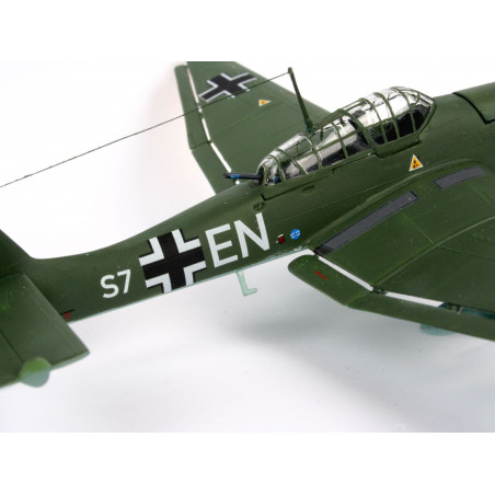 Revell - Junkers Ju 87 G/D Tank Buster Revell - Junkers Ju 87 G/D Tank Buster