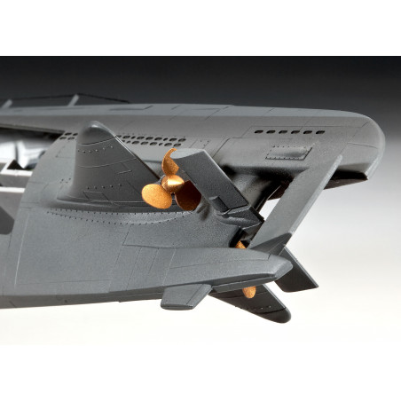 Revell - Deutsches U-Boot Typ XXI mit Interieur Revell - Deutsches U-Boot Typ XXI mit Interieur
