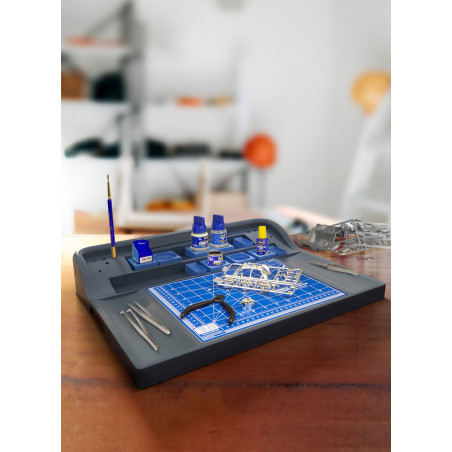 Revell - Work Station