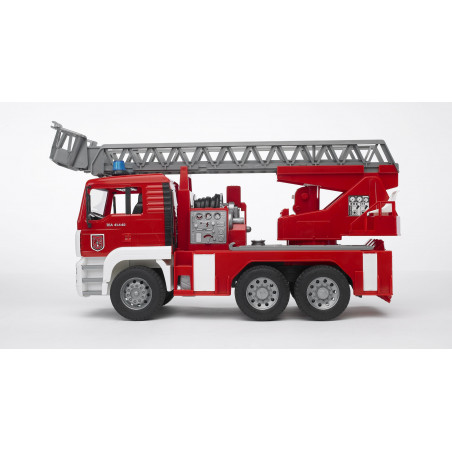 Bruder - MAN TGA Feuerwehr m.Drehleiter Wasserpumpe + Light und Sound Module