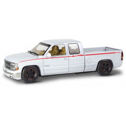 Revell - 1999 Chevy Silverado Custom Pickup