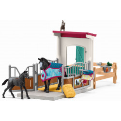 Schleich - Horse Club - Pferdebox mit Stute und Fohlen