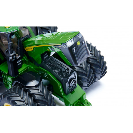 SIKU Farmer - John Deere 8R 410 mit Doppelbereifung