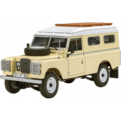 Revell - Land Rover Series III LWB commercial