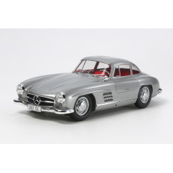 Tamiya - Mercedes-Benz SL 300 Flügeltürer