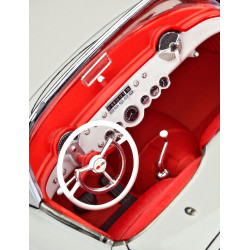 Revell - 1953 Corvette Roadster Revell - 1953 Corvette Roadster