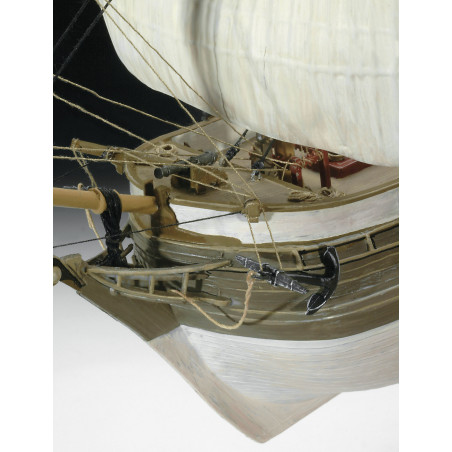 Revell - H.M.S. Beagle