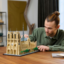 LEGO Architecture 21061 - Notre-Dame de Paris