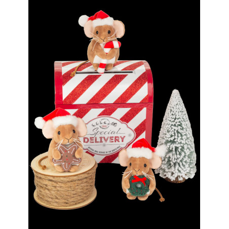Weihnachtsmaus mit Kranz 11 cm