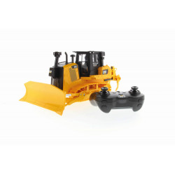 1:24 RC CAT D7E Track Type Tractor 1:24 RC CAT D7E Track Type Tractor