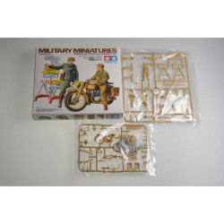 Tamiya - 1:35 Diorama-set Motorrad m.wegwei.