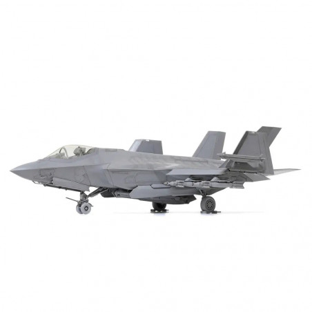 TAMIYA 1:48 US F-35C Lightning II