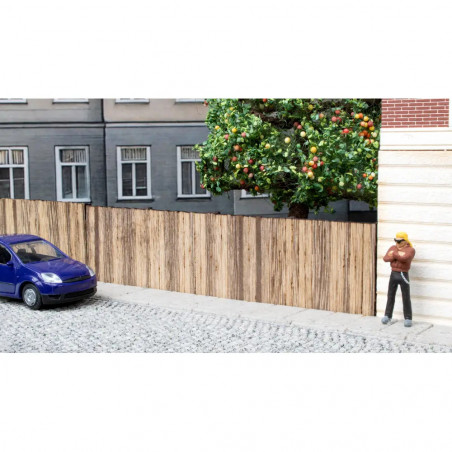 NOCH H0 Bretterwand, 37,2 cm lang, 2,4 cm hoch NOCH H0 Bretterwand, 37,2 cm lang, 2,4 cm hoch