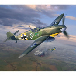 Model Set Messerschmitt Bf109 G-2 4, Revell Modellbausatz mit Basiszubehör