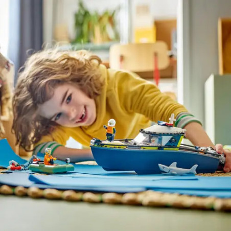 LEGO® City 60456 Verfolgungsjagd im Polizeiboot