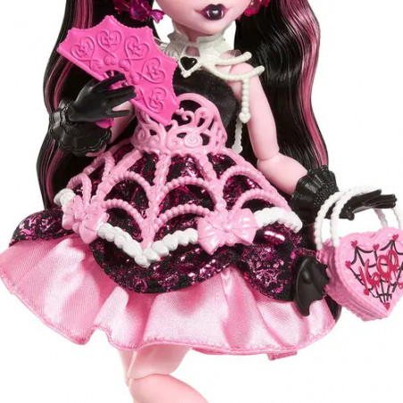 Monster High Scary Sweet Birthday Draculaura-Puppe im Partykleid mit Ballon und Geschenk