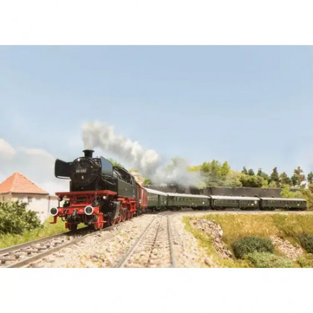 Dampflok BR 66 002