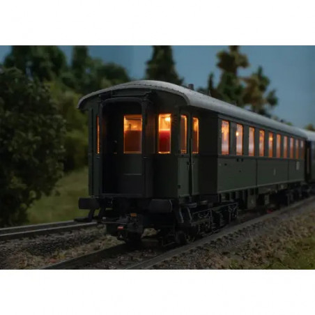 Personenzug mit Güterwagen Personenzug mit Güterwagen