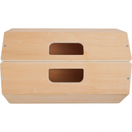 Großer Bauernhof aus Holz