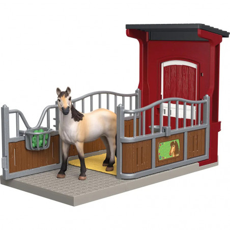 Ponybox mit Mustang Stute