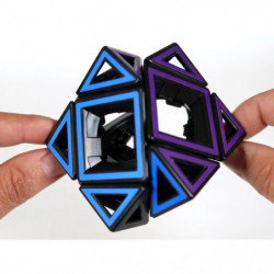 Hollow Skews Cube
