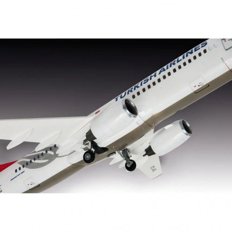 Revell - Boeing 737-800 "Turkish Airli