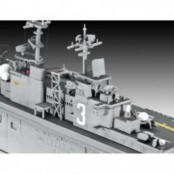 Revell - Assault Carrier USS WASP CLASS