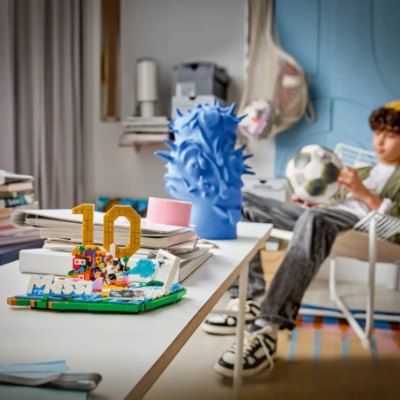 LEGO® Special Editions 43011 Lionel Messi – Fußball-Highlights