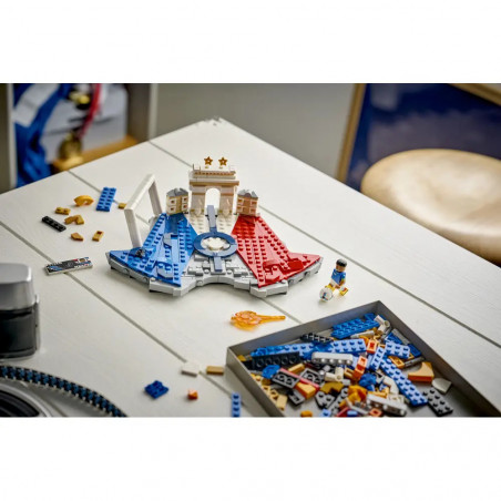 LEGO® Special Editions 43013 Kylian Mbappé – Fußball-Highlights
