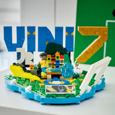 LEGO® Special Editions 43027 Vini Jr. – Fußball-Highlights